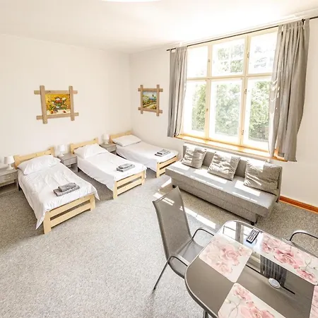 Stara Piekarnia - Pulaskiego 3 Homestay